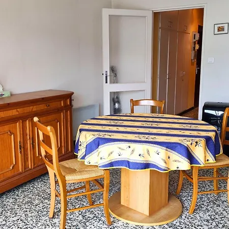 T2 Avec Piscine, Tennis, Petanque, A 4 Min De La Plage Pour 4 Personnes - Fr-1-677-39 Apartment